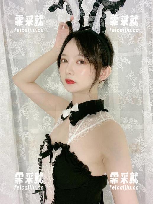 51酱 乱入!51酱的美足图库,下载前别喷墨汁