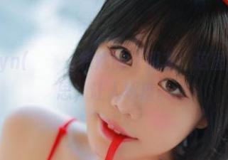 Addielyn(에디린)和她的女朋友，这图包有点意思，让人琢磨。