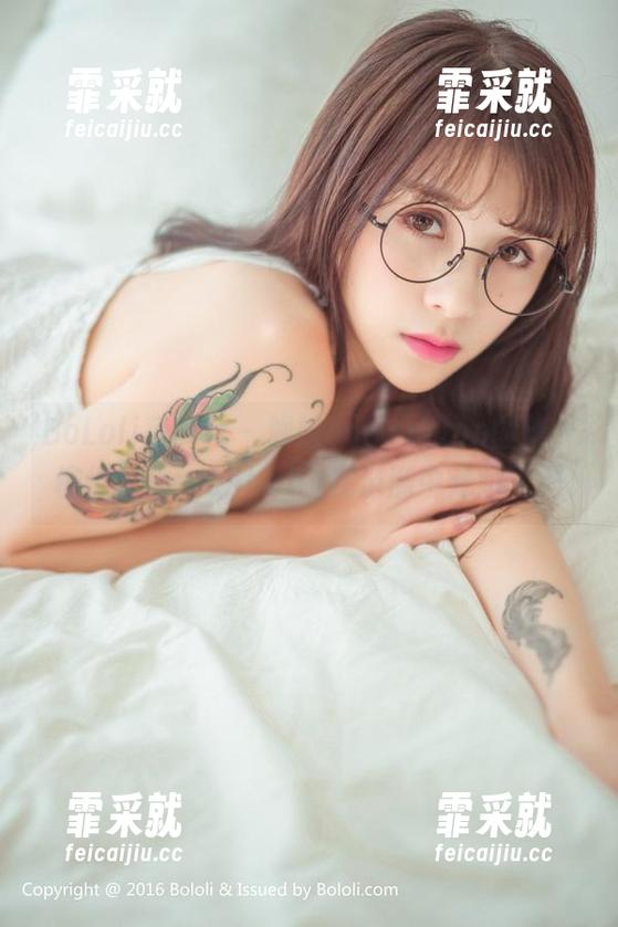 BoLoli菠萝社-柳侑绮Sevenbaby BoLoli菠萝社 - 舰娘collection图集,柳侑绮Sevenbaby在涟漪中走远了吧
