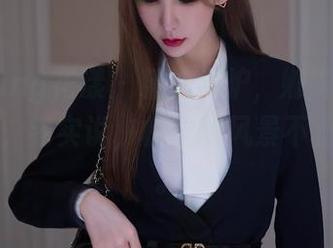 HuaYang花漾 – 精选出炉，娜露Selena的JK，老实说，校园的风景不止是教室。