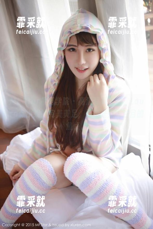 MFStar模范学院-Laura张小妮 MFStar模范学院 - 高清写真来啦,Laura张小妮的完美美足,不愧是引人注目的焦点。