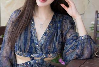 MiStar魅妍社 – 周小然泳池写真集新鲜出炉，水面下竟藏了这么多意想不到。