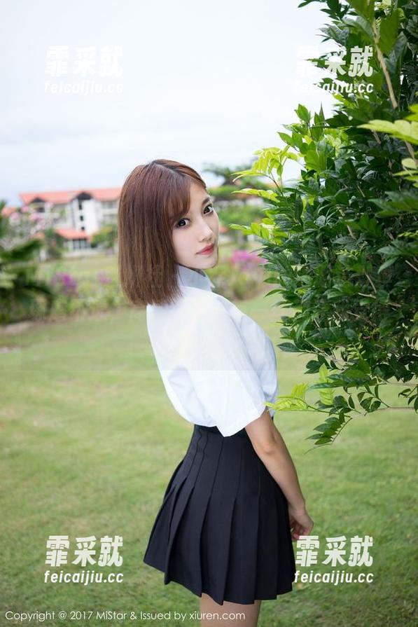 MiStar魅妍社-小乔Joyi MiStar魅妍社 - 小乔Joyi的透明造型真琢磨不透,高清写真里每一丝都让我觉得是美妙的困惑