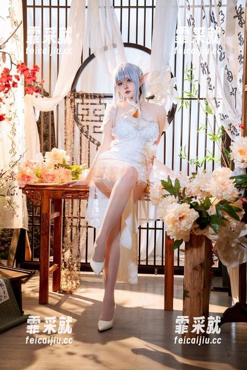 Natsuko夏夏子 男友衬衫是潮流还是种迷惑?Natsuko夏夏子的最新作品集带你暧昧地领教。