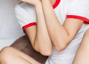 TouTiao头条女神 – 高清环境下的杨漫妮baby，甜心变身猎手了？谁来帮我解读一下！