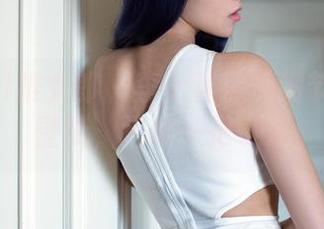 TuiGirl推女郎 – 李七喜黑色细节：高清壁纸，送你一把小刀