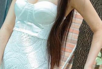 UGirls尤果网 – 婚纱精选，芝芝Booty在光影里舞蹈，像是童话般的梦。