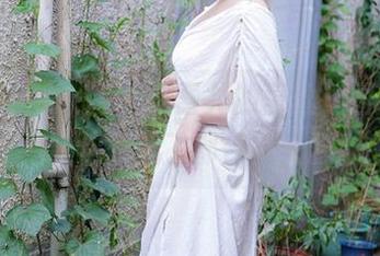 Xiuren秀人网 – 伊雪儿的蕾丝，图片秀得让你想起了那件旧衣服