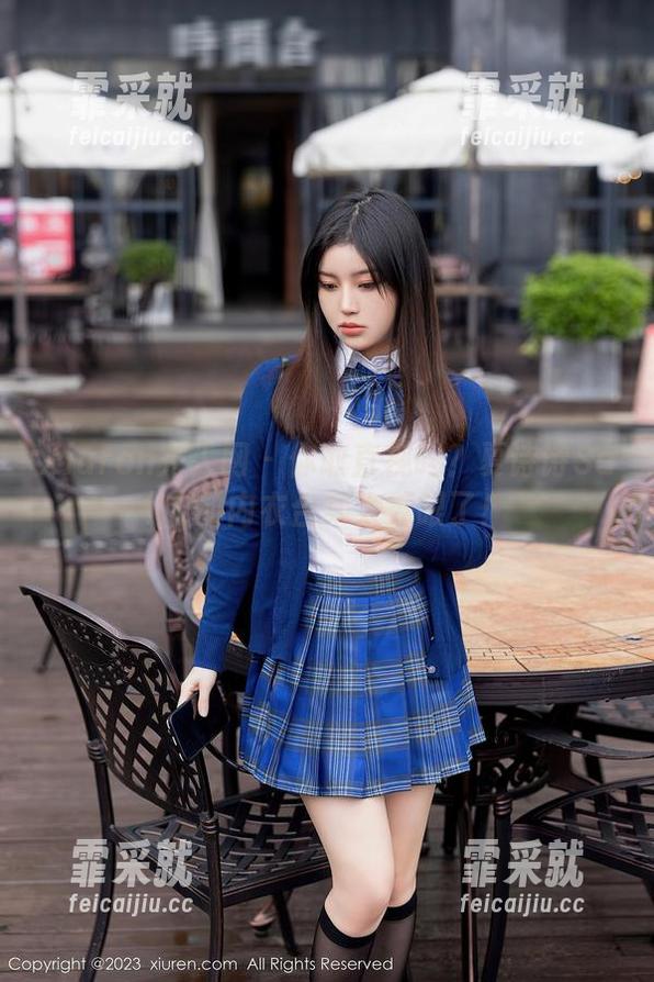 Xiuren秀人网-夏诗诗Sally Xiuren秀人网 - 你敢直视吗?夏诗诗Sally的内衣合集太养眼了!