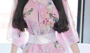 Xiuren秀人网 – 在图库里，徐莉芝Booty的海南岛画面，最新感觉一下，沙子还是热的。