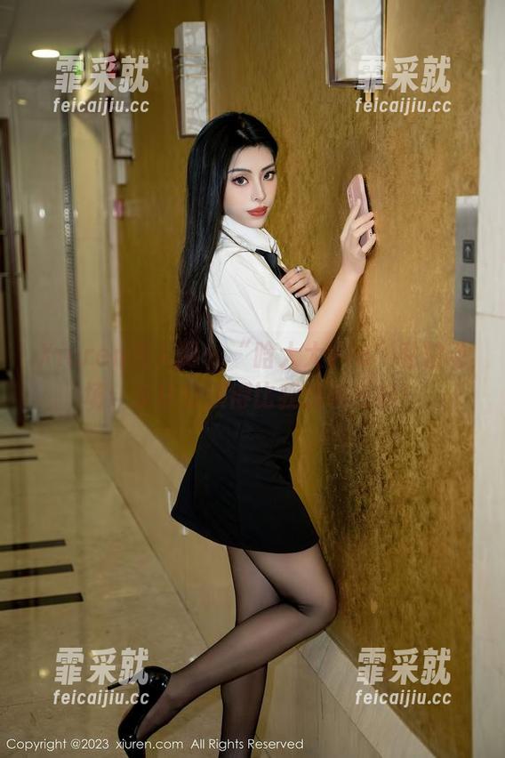Xiuren秀人网-晗大大Via Xiuren秀人网 - “晗大大Via”私拍现场:女仆扮演得比我洗碗还好!