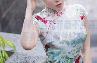 Xiuren秀人网 – 当菲菲吃不胖遇上吊带：写真里的随性涂鸦