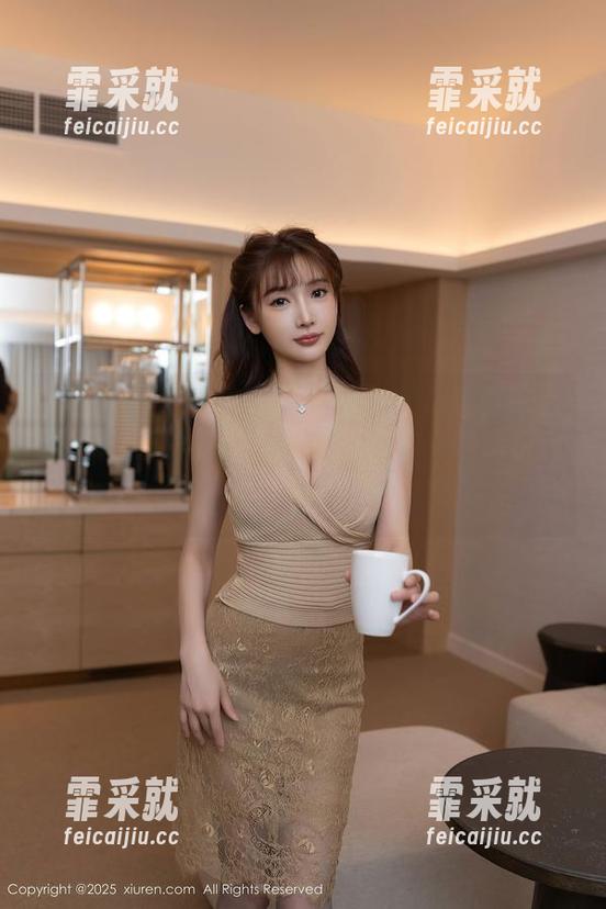 Xiuren秀人网-龙泽美曦 Xiuren秀人网 - 难以想象双人还能这么玩!“龙泽美曦”的照片合集,觉得自己也想参加其中。