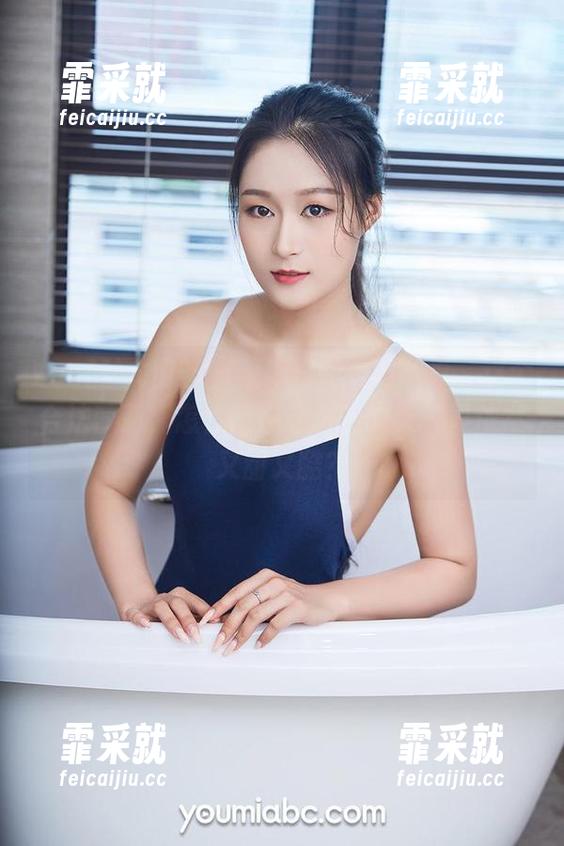 YouMi尤蜜荟-合法萝莉 YouMi尤蜜荟 - 图库里的夏日写真,这个合法萝莉,怎么能在这么热的天气里依然又甜又酷?