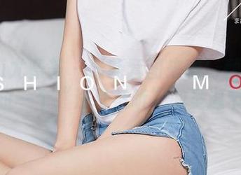 YouMi尤蜜荟 – 最新套图来啦！颜美汐带你过一个“洗耳恭听”的圣诞节！