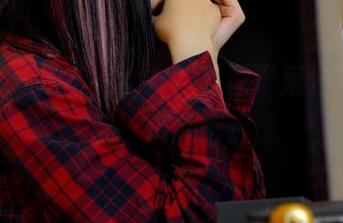pans – 找不到女友？下载“果汁”的作品，填补吧。
