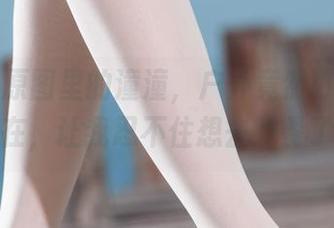 丽柜 – 原图里的潼潼，户外竟然可以这样自在，让我忍不住想去野餐了。