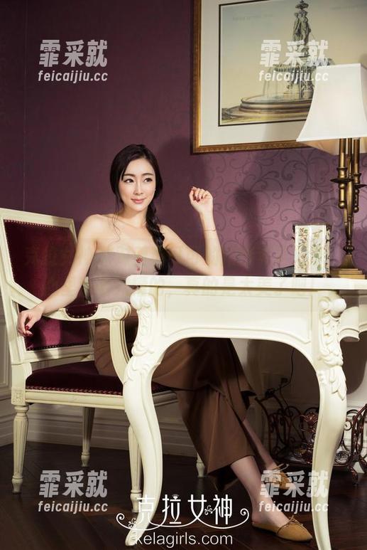 克拉女神-苏可可 克拉女神 - 对着苏可可的婚纱写真分享,心里乱七八糟的,真的是太美了吧!