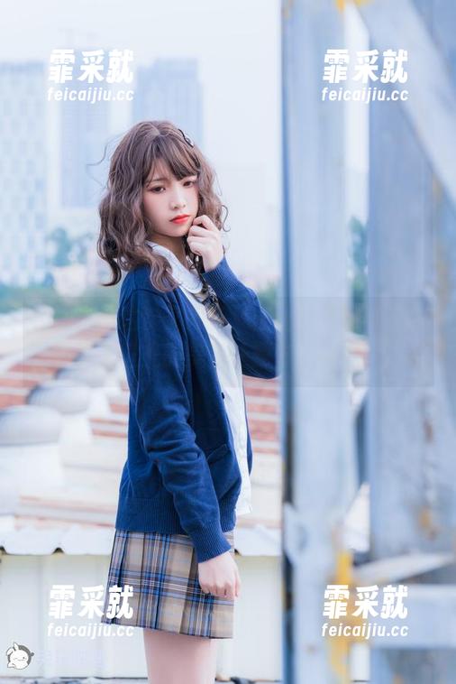 兔玩映画 兔玩映画这次又来了,白丝少女在楼梯上,这无圣光的美图让我有点小激动。