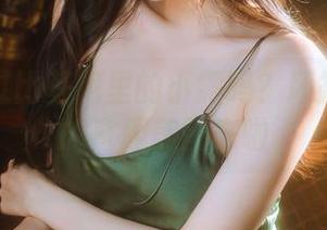 泥萌见过比基尼里的小露吗？坏露露香宝的奇趣美图来啦