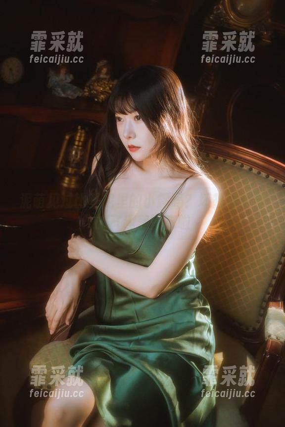 坏露露香宝 泥萌见过比基尼里的小露吗?坏露露香宝的奇趣美图来啦