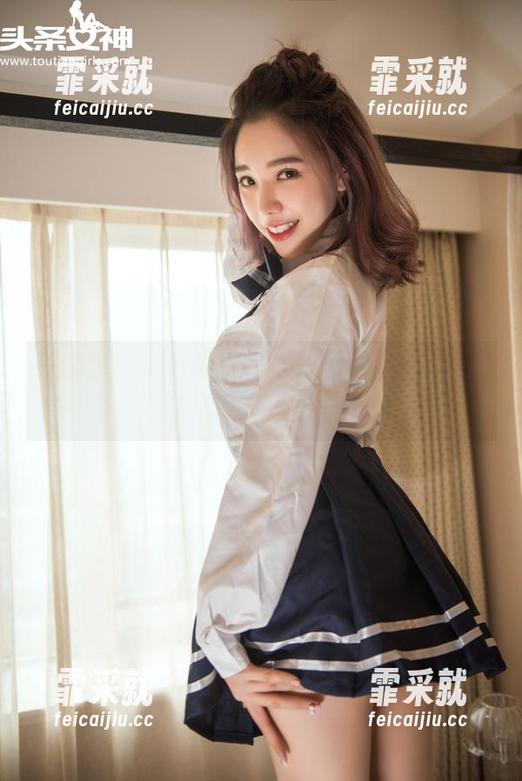 头条女神-张梓柔 头条女神 - 看看张梓柔,如何把selfies拍出写真的氛围