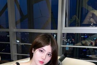 微密圈 – 这次不要错过！奔跑的晶骡儿的泳衣波霸免费照片，不小心又浮现出脑海里的小想法…