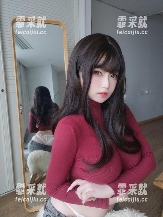 女主K 女主K的女仆,我真是受够了她的装模作样,快来看原图吧!