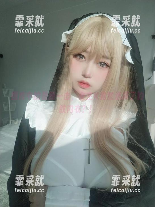 女主K 图库中的最新一击,女主K竟然选择了豹纹内衣?!