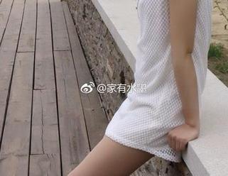 微密圈 – 家有水墨老师最新图集：这一双美足，真是让人甜蜜到冒泡