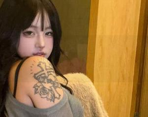 微密圈 – 小优优子美腿原图，突然觉得‘美丽也是一件累人的事’