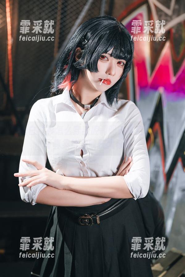 小空sora 知道白衬衫怎么穿出腔调吗?小空sora的写真集给你收获大惊喜!
