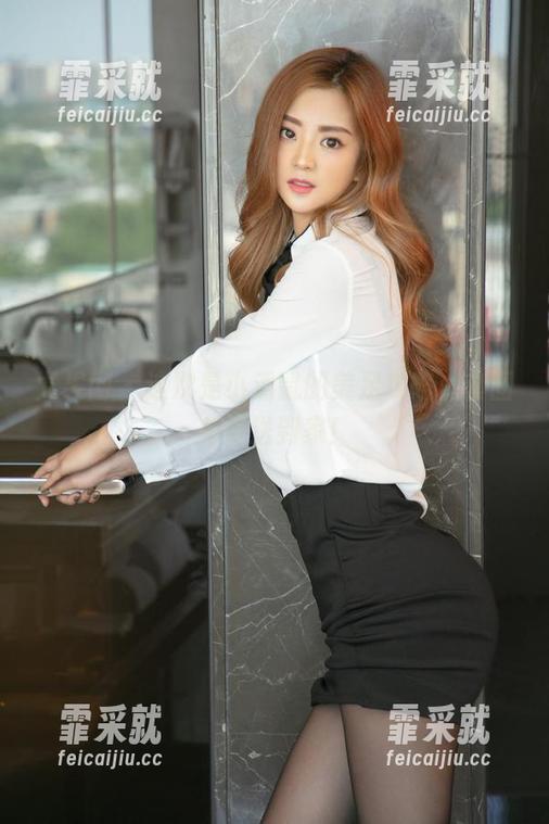 尤果网-小潘鼠 尤果网 - 这次是小潘鼠的美足攻略,套图免费送到家!
