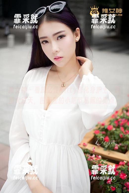 推女神 - 看施忆佳Kitty酱化身护士，原图大过天，图册里的小细节私藏的亮点。