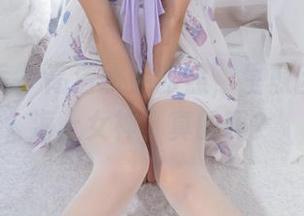 柴系小乖 – 高清水手服照，生煎团团化身海上女神，真的吗？