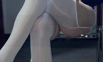 微密圈 – 桃沢樱呀的在线写真，扇子和她的化学反应，哈哈
