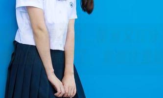 森萝财团 – 不得不说，甜米又在分享她那聚焦的剧情原图了，真想往里钻！