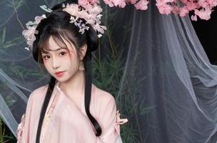 不怕你拍不美，就怕你没见过爆机少女喵小吉的私拍美脚！