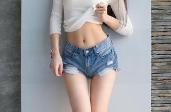 爱蜜社 – 逗逗doudou的圣诞狂欢：私拍合集，才发现摄影也能这么有趣！