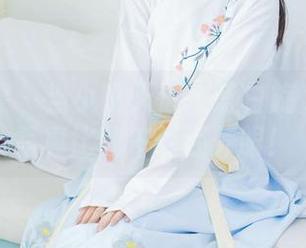 物恋传媒 – 当小晴天遇上蓝白旋律：这组写真比我午饭还养眼！
