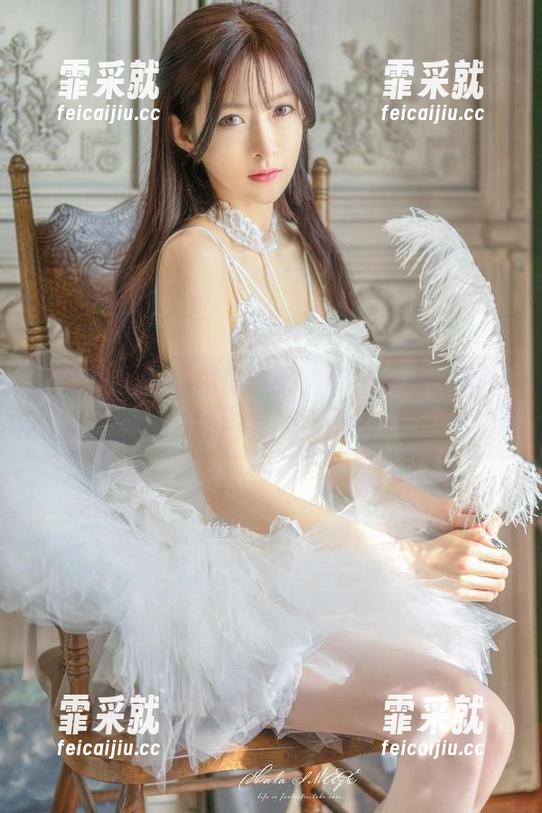 王羽杉 王羽杉的双马尾体操服,带来资源大礼,秒回我的焦虑