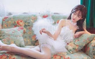 王羽杉穿上护士装，合集和壁纸让你分分钟忍不住想自愈！
