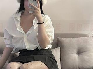 微密圈 – 眼镜与玫桃泡芙，图包更新，怎么这对搭档总是这么让人跪拜？