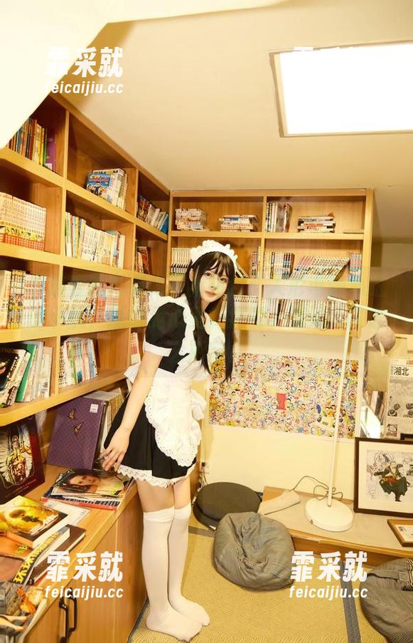 白莉爱吃巧克力 白莉爱吃巧克力最新图包:人形电脑心脏的小叽,搞得我心里痒痒的,不知道该怎么形容。