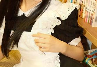 美图就在眼前，白莉爱吃巧克力把爱蜜莉雅整得这么好看，偷师还是送外卖？