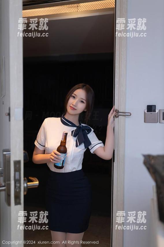 秀人网 - MOON嘉依女王，你的图库是不是藏了什么？