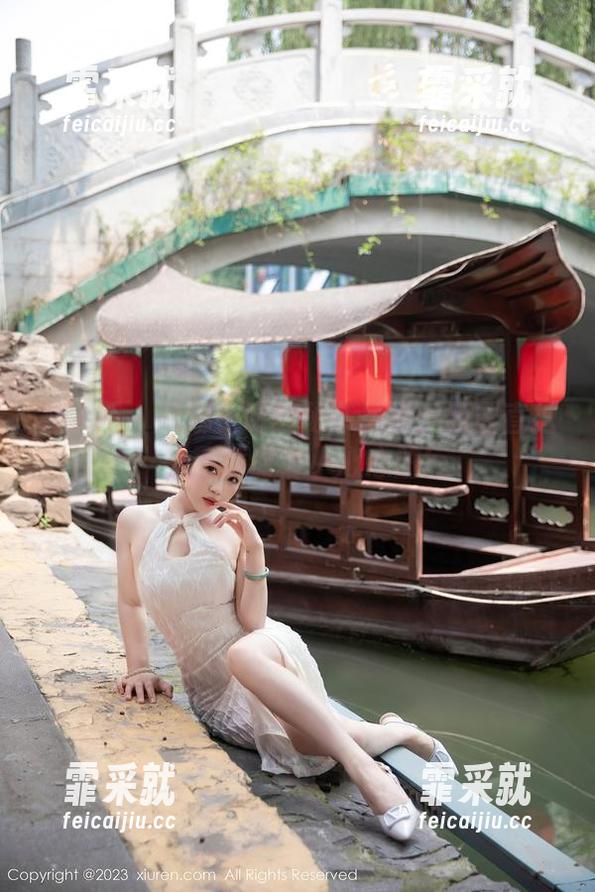秀人网-娜娜子呀 秀人网 - 娜娜子呀的秘书风格:原图直拍,下载时请小心心脏!