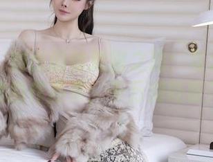 秀人网 – 娜比的体操服之旅：与大家分享她的作品集，千万别眨眼！