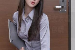 秀人网 – 三分钟看李丽莎女友最新套图，别说我没提醒你哦