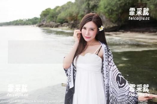 美媛馆-Manuela玛鲁娜 美媛馆 - 精选Manuela玛鲁娜的眼镜写真,探讨图画中的点滴情绪